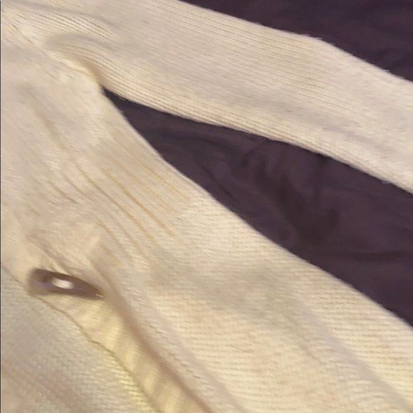 Sweater - Picture 4 of 4